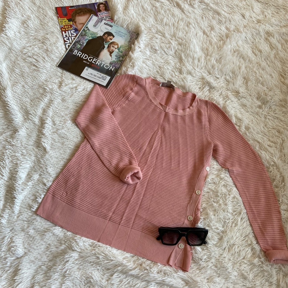 Women’s Loft knit pink sweater
